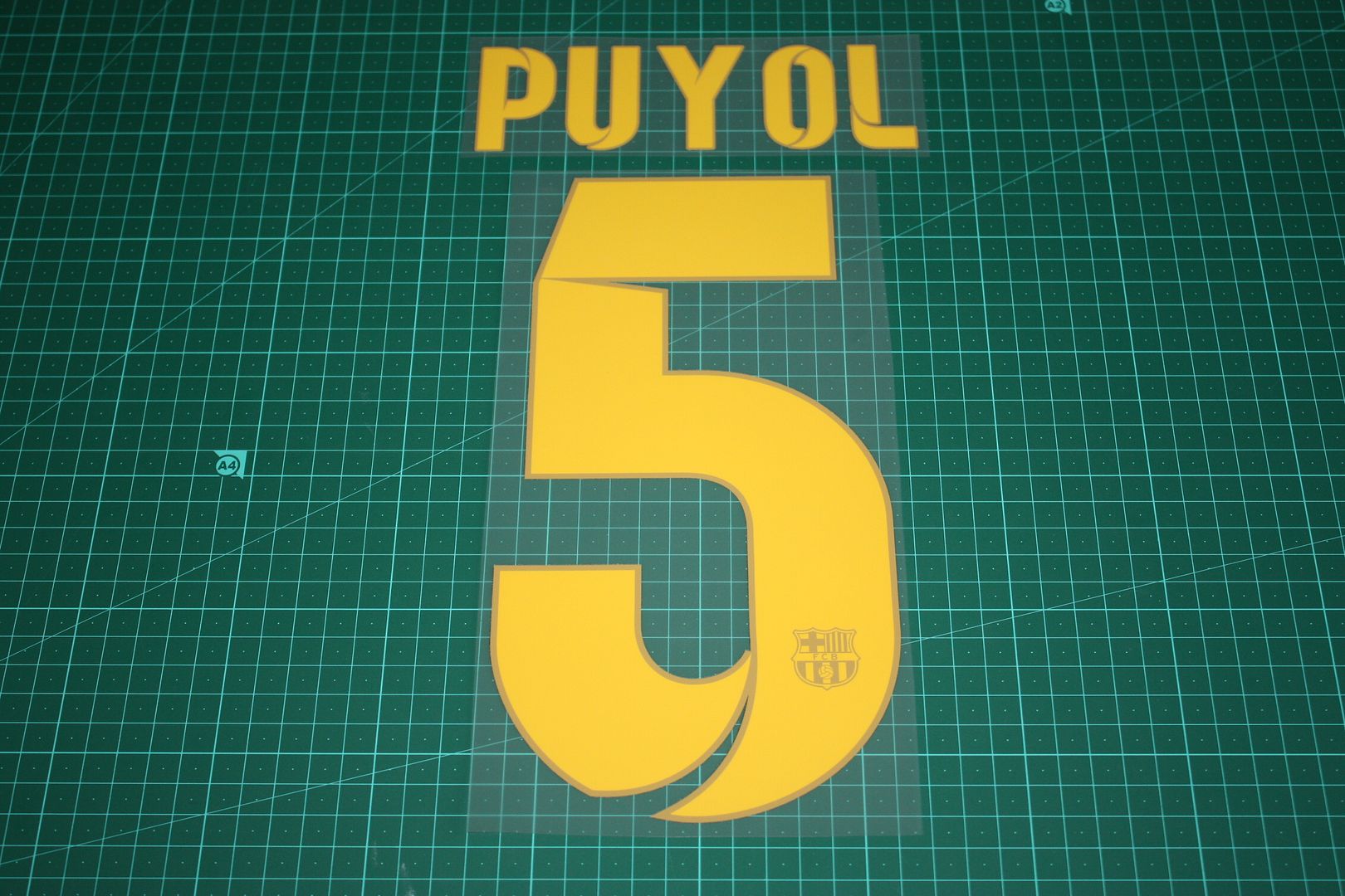 Barcelona 12/13 #5 PUYOL Homekit Nameset Printing